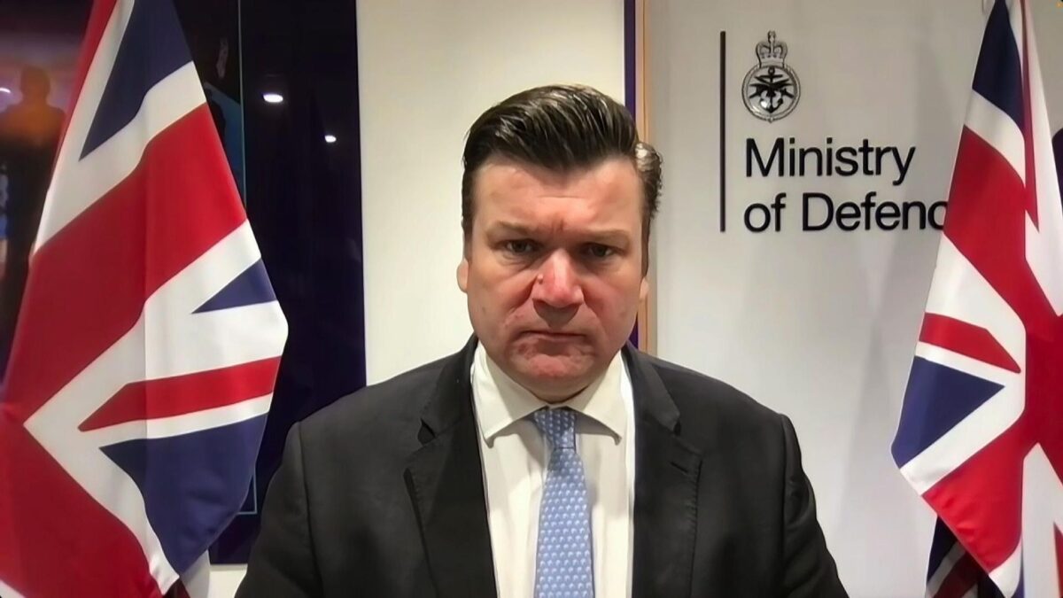 După Franța, și Marea Britanie ia în considerare trimiterea de trupe în Ucraina