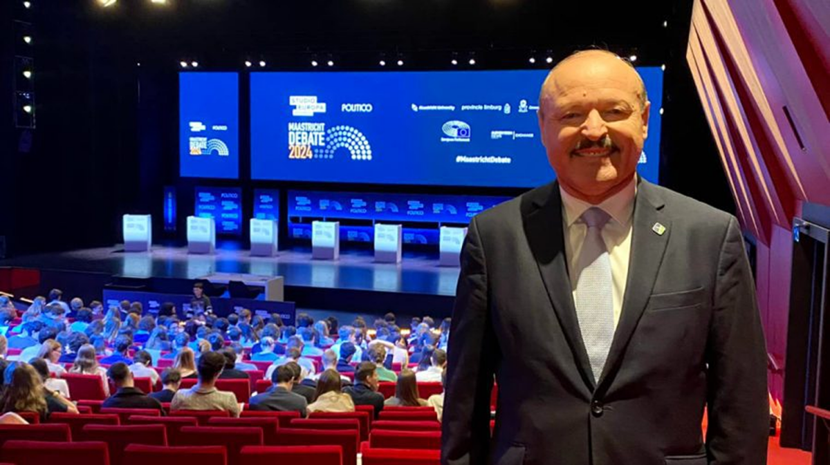 Un politician din Republica Moldova ia parte la dezbaterile de la Maastricht