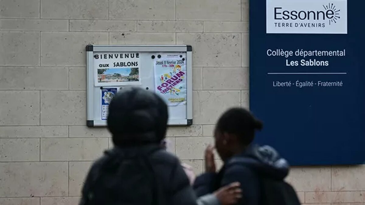 Elev de 15 ani, omorât în bătaie