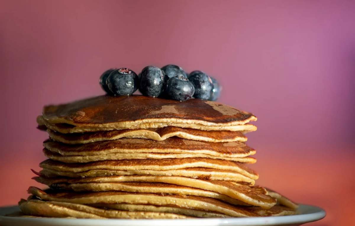 Clătite cu banane și ovăz. Deliciu cu puține calorii