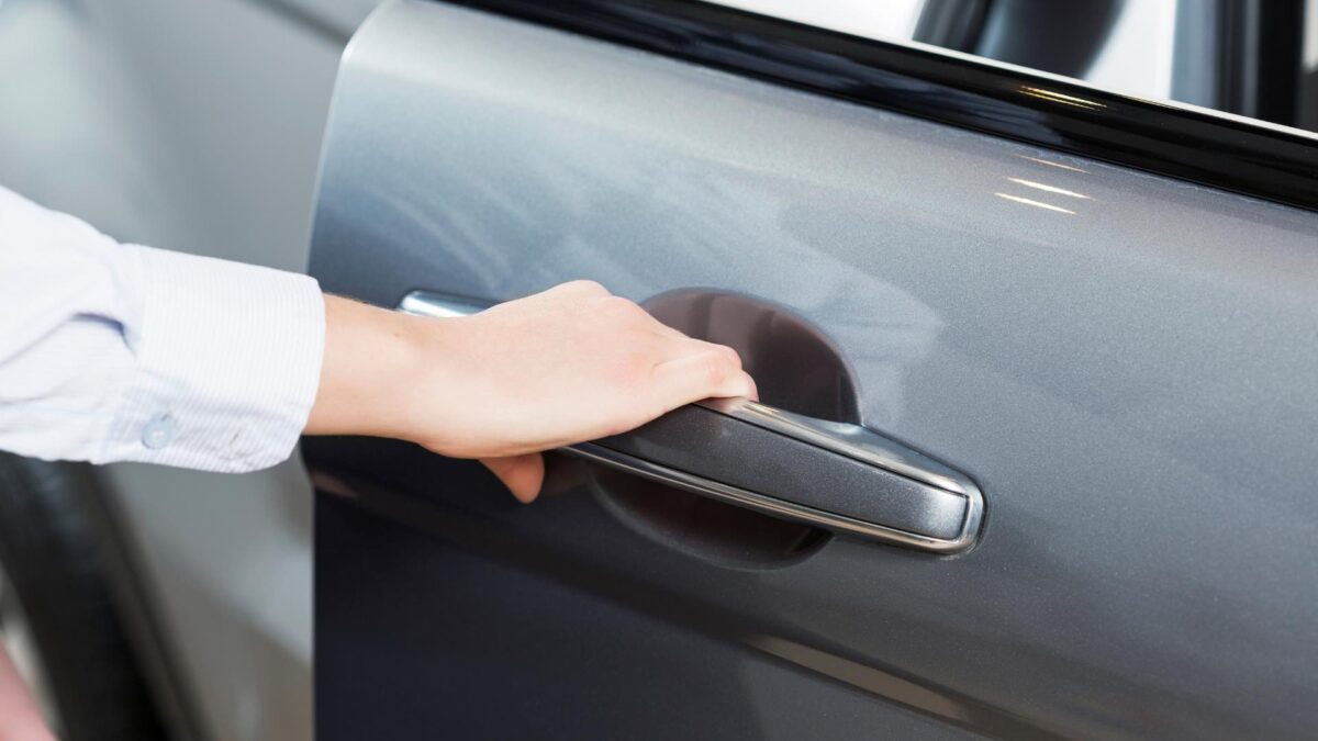 Testarea unei mașini second-hand înainte de achiziție: ce trebuie să știi