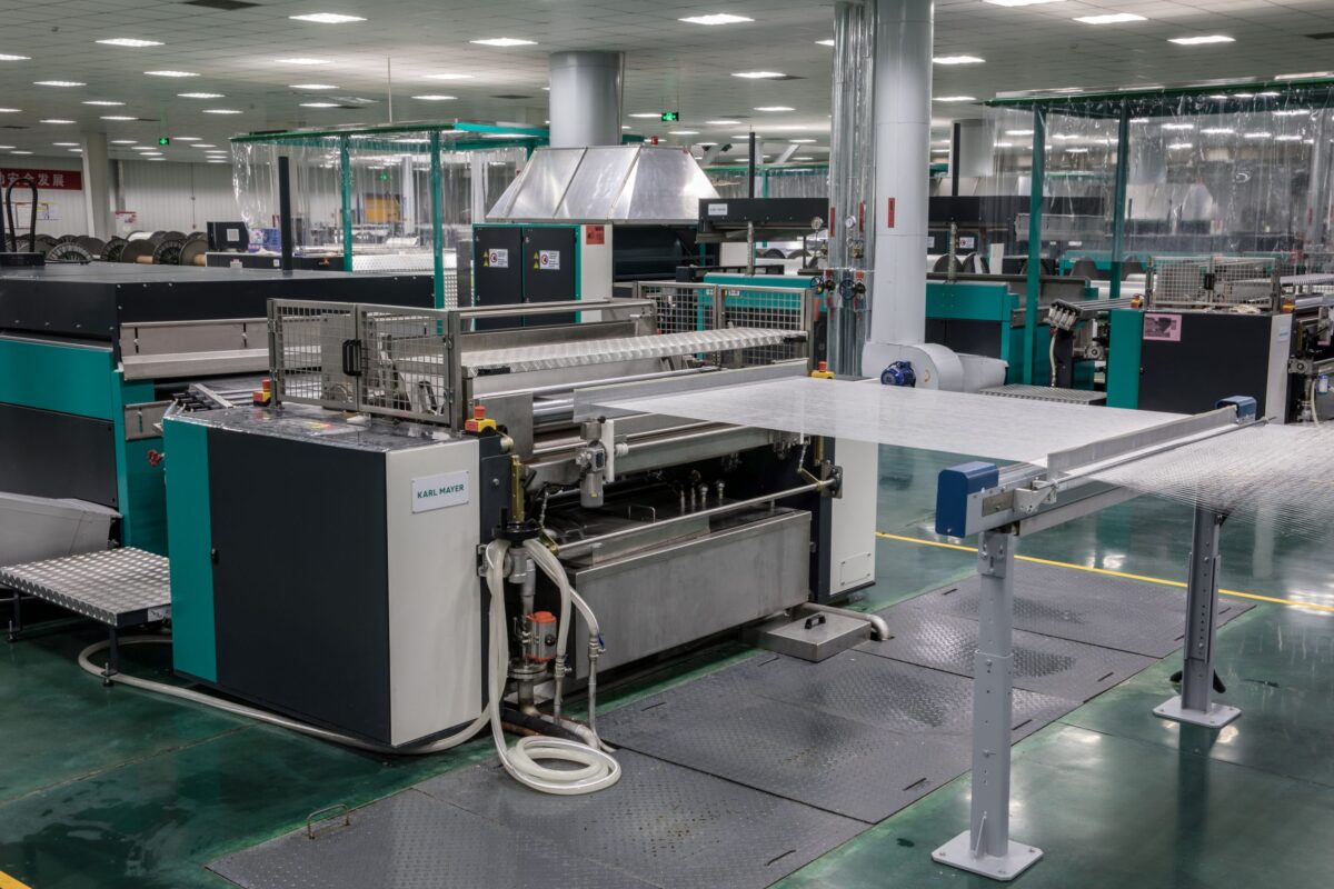 Nemții investesc în România. Vor crea sute de locuri de muncă