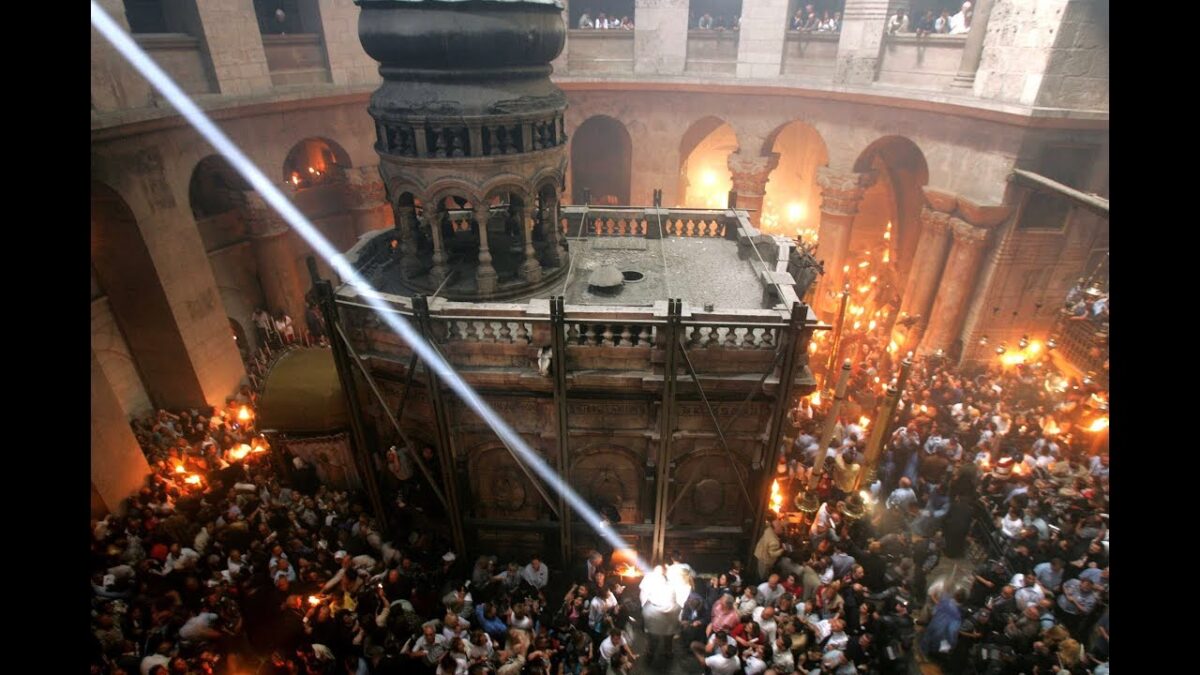 Patriarhia Română, anunț cu privire la aducerea Sfintei Lumini de la Ierusalim