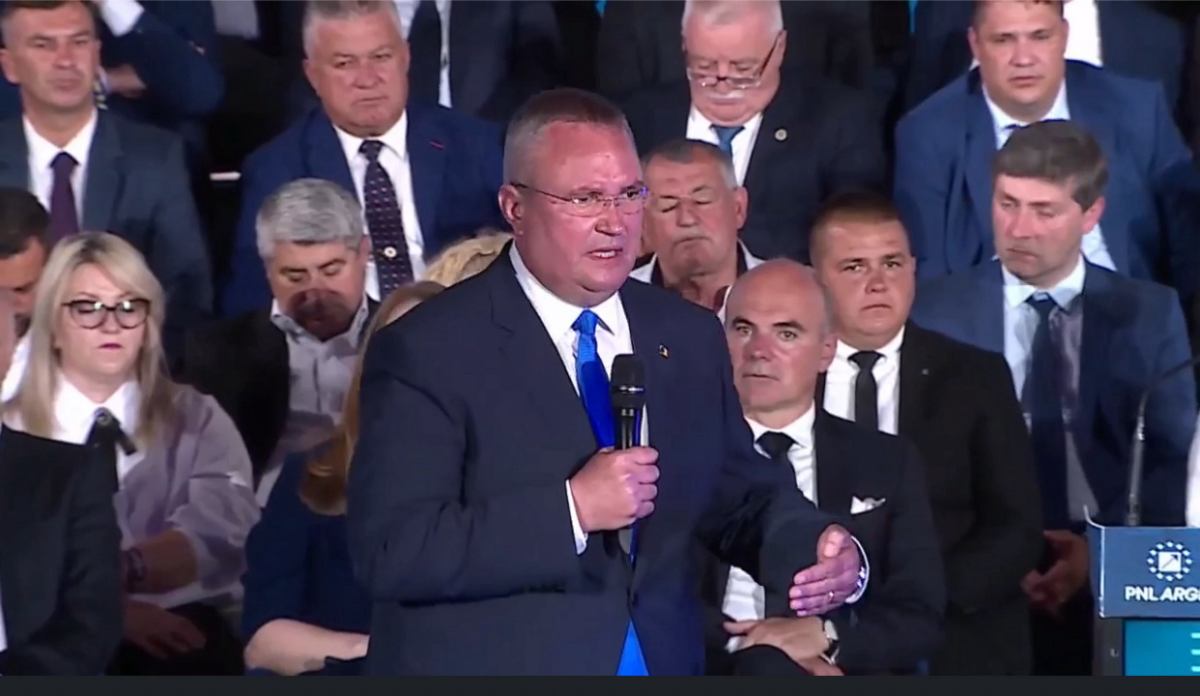 Scor strâns între PNL și PSD în Moldova