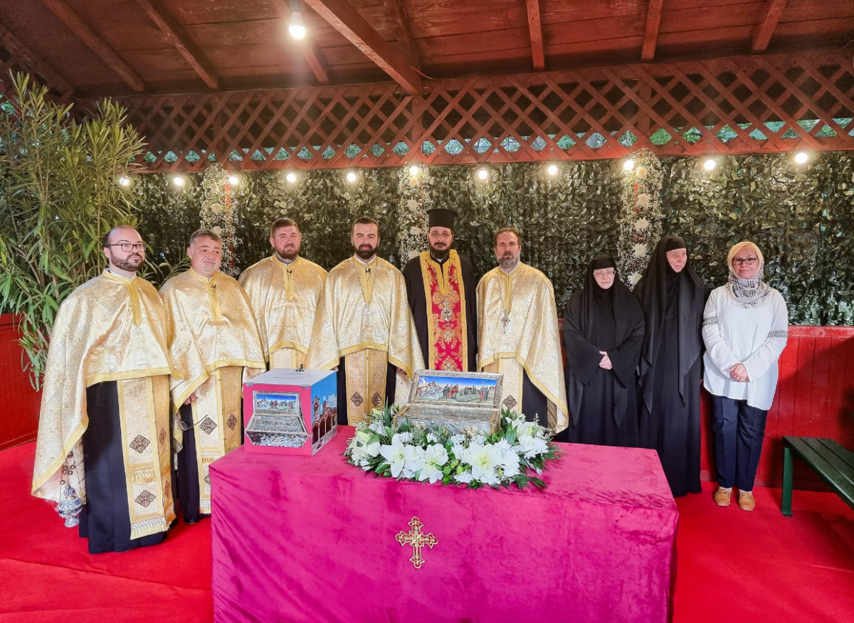 Pelerinaj în Capitală. Racla cu Brâul Maicii Domnului, adusă la Biserica Sfântul Ilie-Ghencea