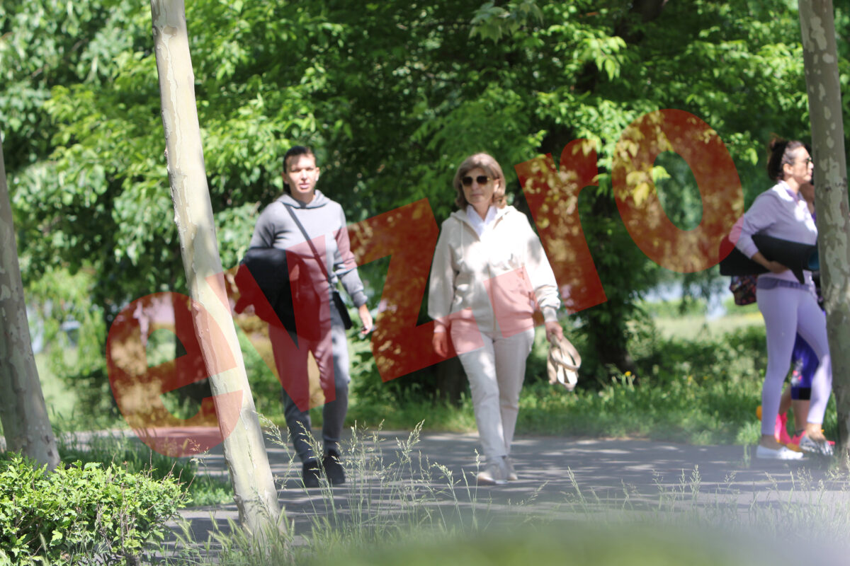 Exclusiv: Cu cine l-a înlocuit Simona Halep pe Toni Iuruc. Tenismena, surprinsă în fapt
