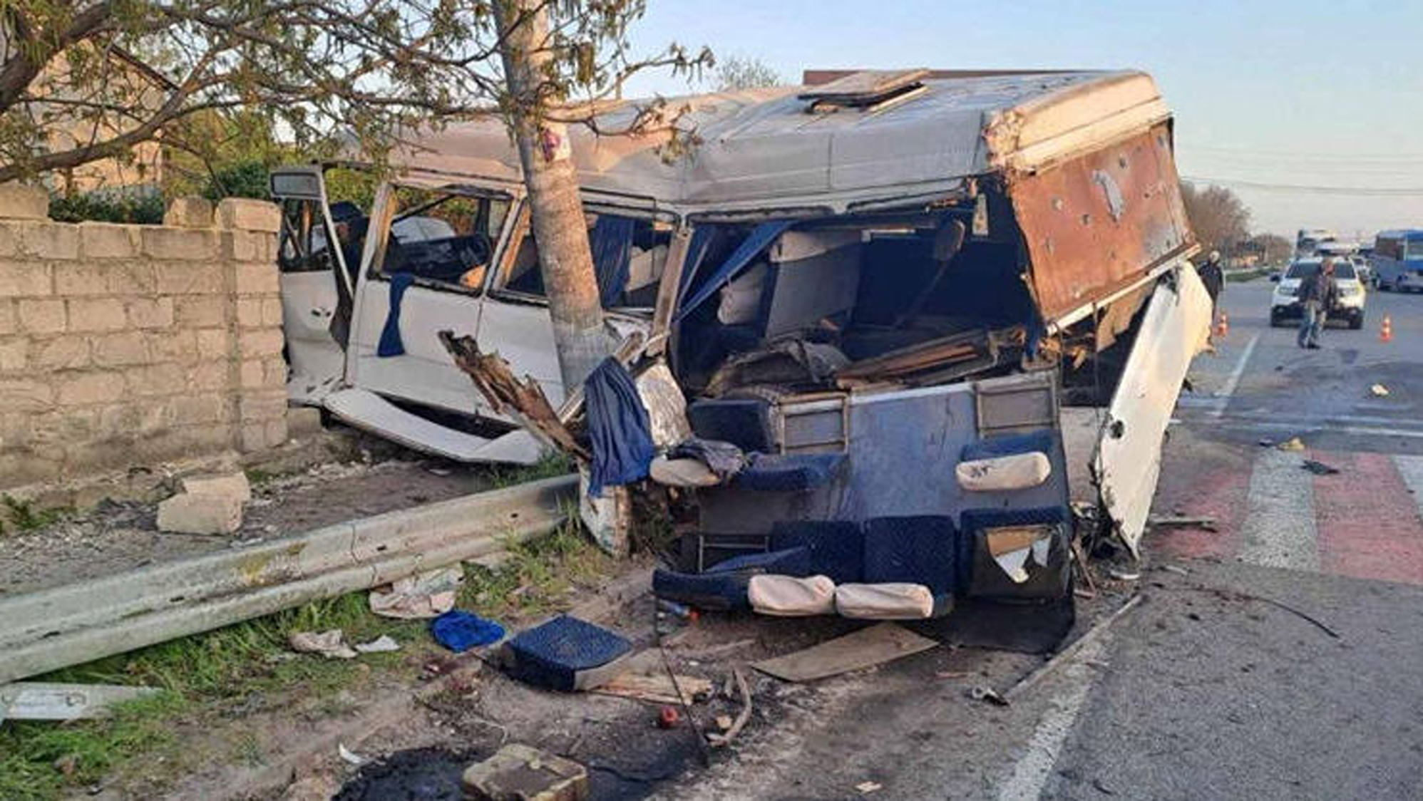 Accident de microbuz în județul Vâlcea. Planul Roșu, activat