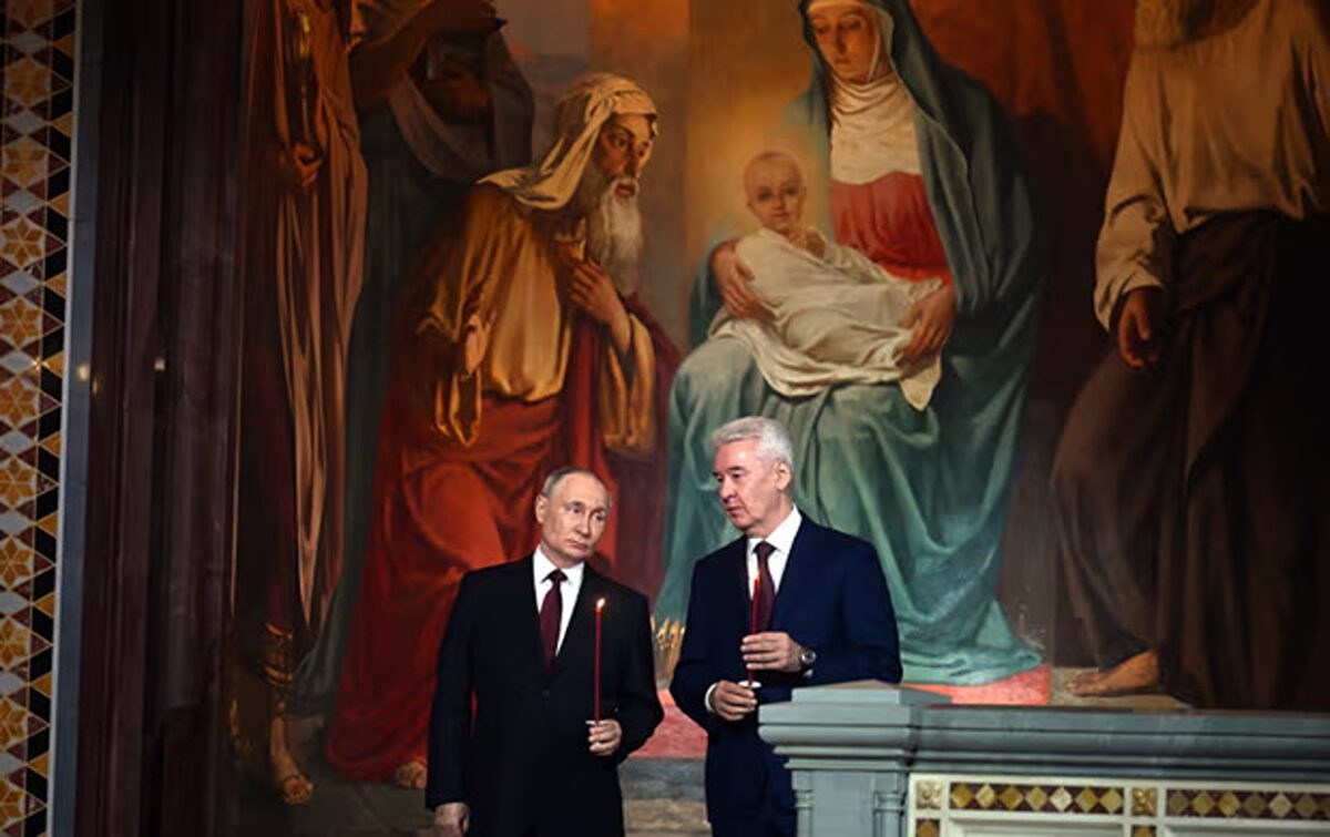 Război în Ucraina, ziua 803. Slujbe religioase printre atacuri și drone. Xi Jinping ajunge în Franța