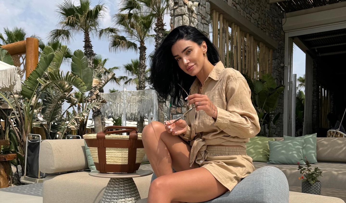 Ce s-a întâmplat în culisele emisiunii „Burlacii: Foc în paradis”. Adelina Pestrițu dezvăluie prin ce au trecut concurenții
