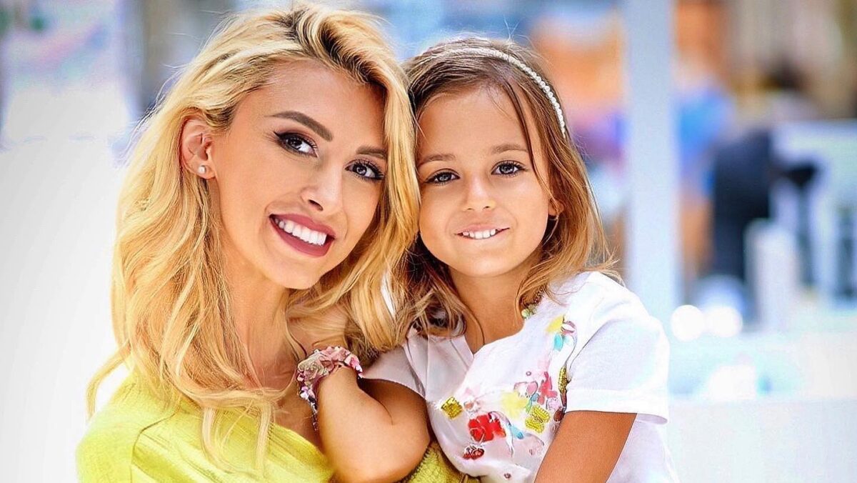 Andreea Bălan, uimită de replica fetiței sale, Ella. Are legătură cu Victor Cornea