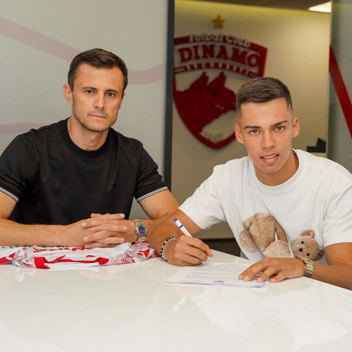 Andrei Nicolescu a confirmat că Dinamo a primit o ofertă oficială de 4 milioane de euro pentru Cătălin Cîrjan
