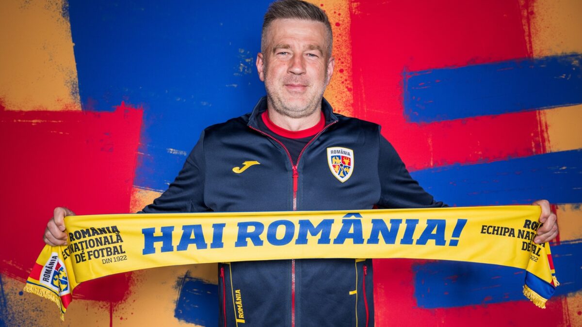 Edi Iordănescu, prima reacție după calificarea în optimi. În fața cui a făcut o reverență selecționerul