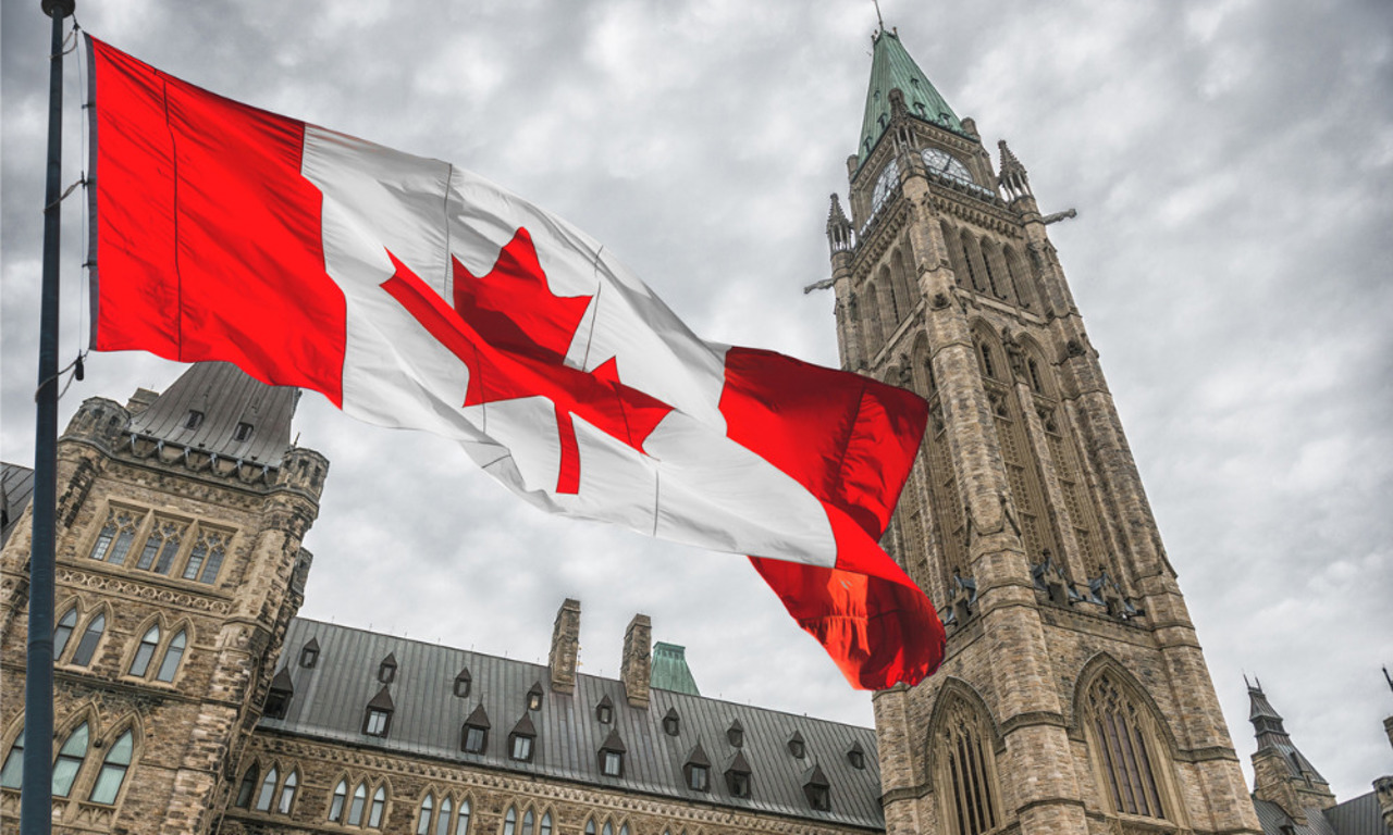 SUA, tarife mai mari cu 10% pentru Canada. Reclama care l-a înfuriat pe Trump