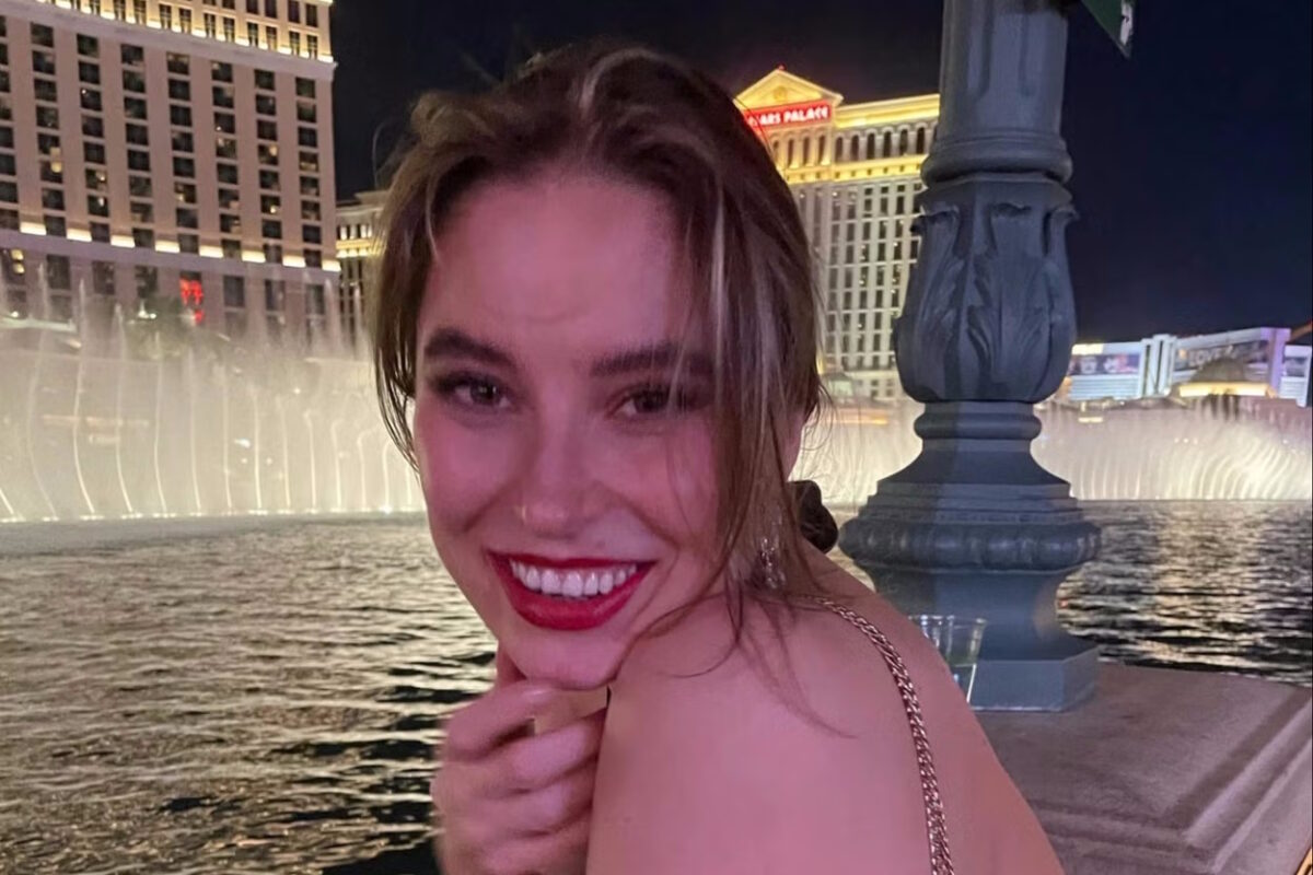 Judecată pentru înaltă trădare, după un transfer de 50 de dolari