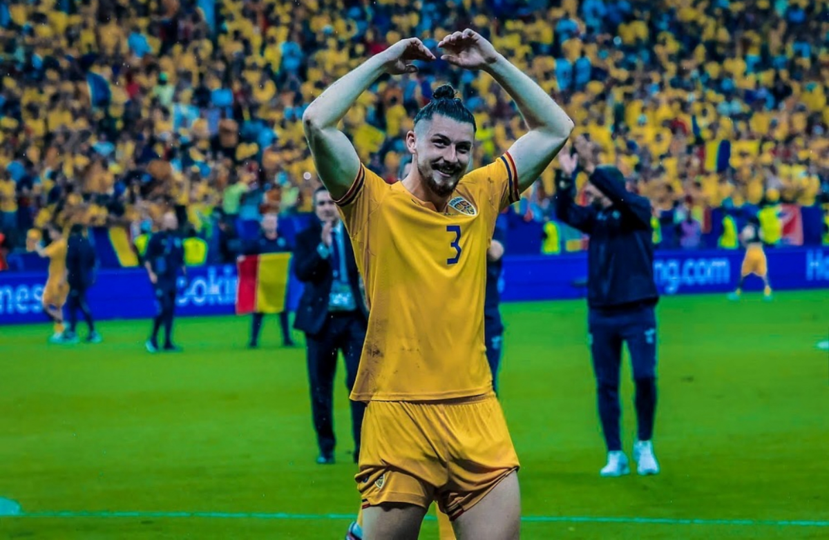 Olandezii se împiedică de coafura lui Drăgușin. Ironii în valuri