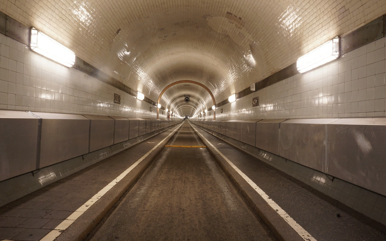 Tunel feroviar
