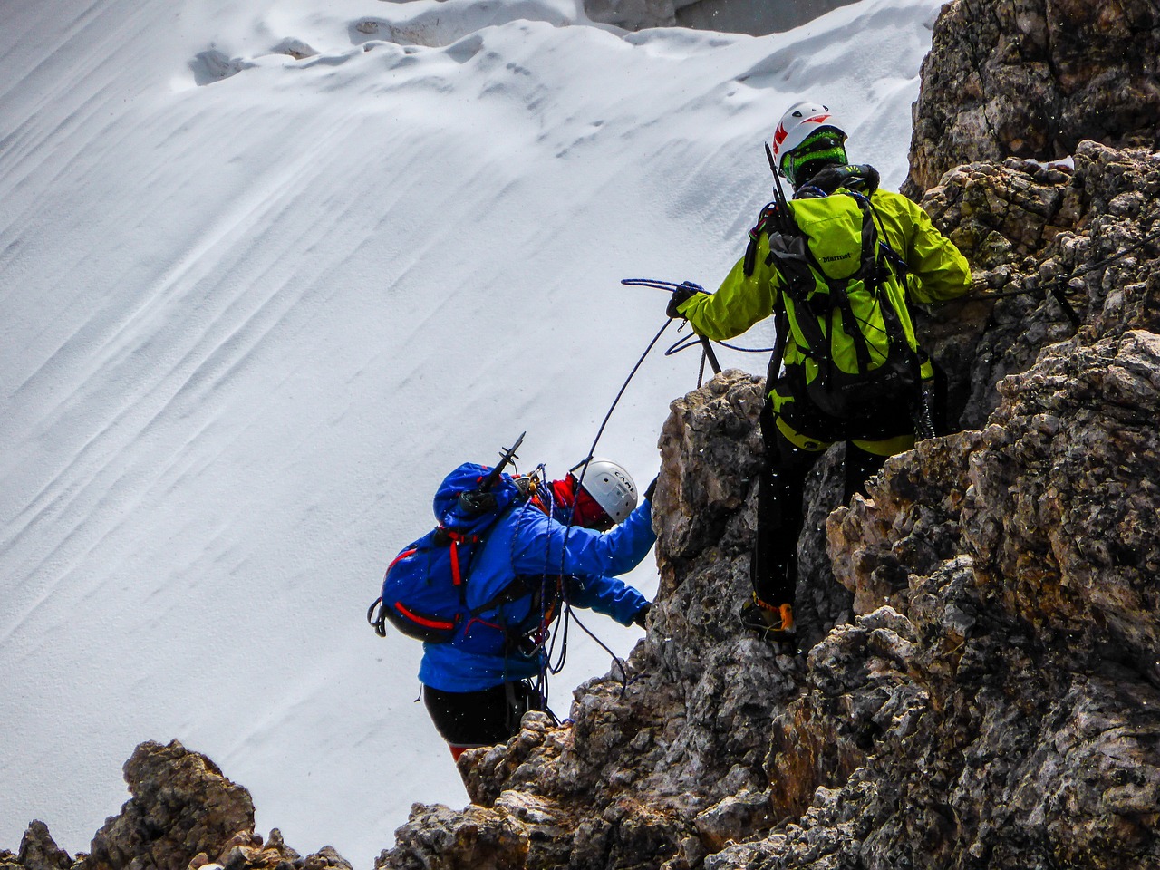 Alpiniști pe muntele Everest