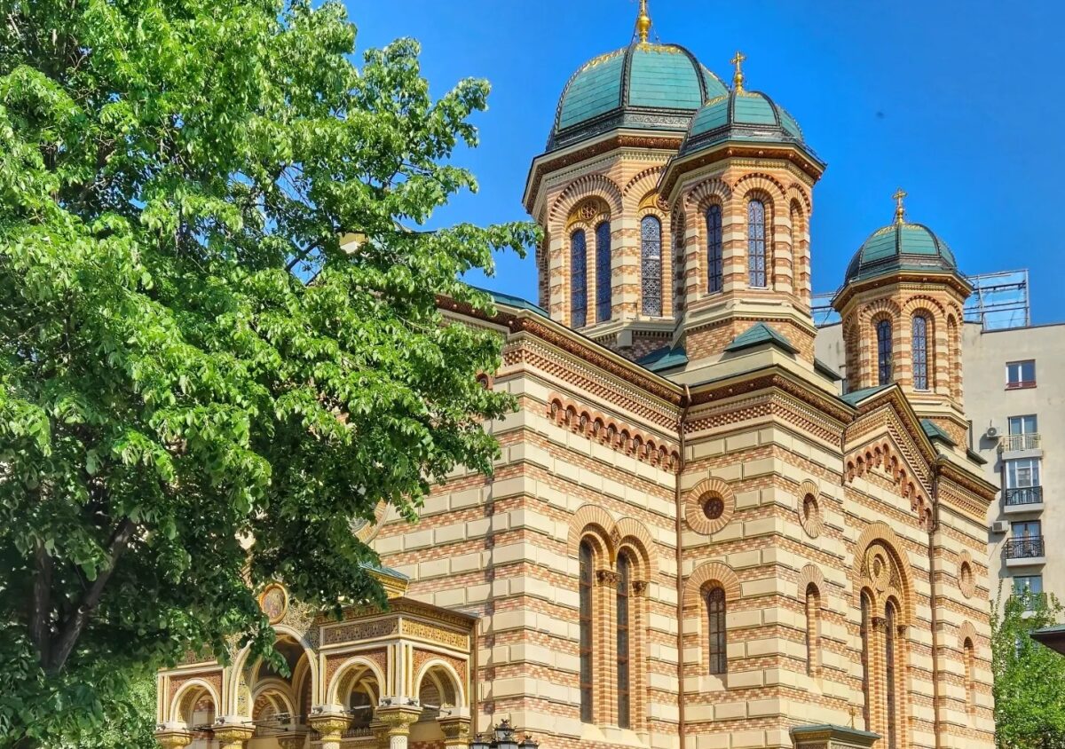 Biserica din Capitală unde nu a avut loc nicio slujbă de înmormântare