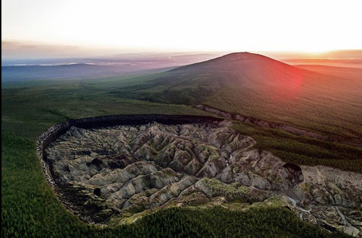 Craterul Batagai crește considerabil de la an la an. Efectele încălzirii globale