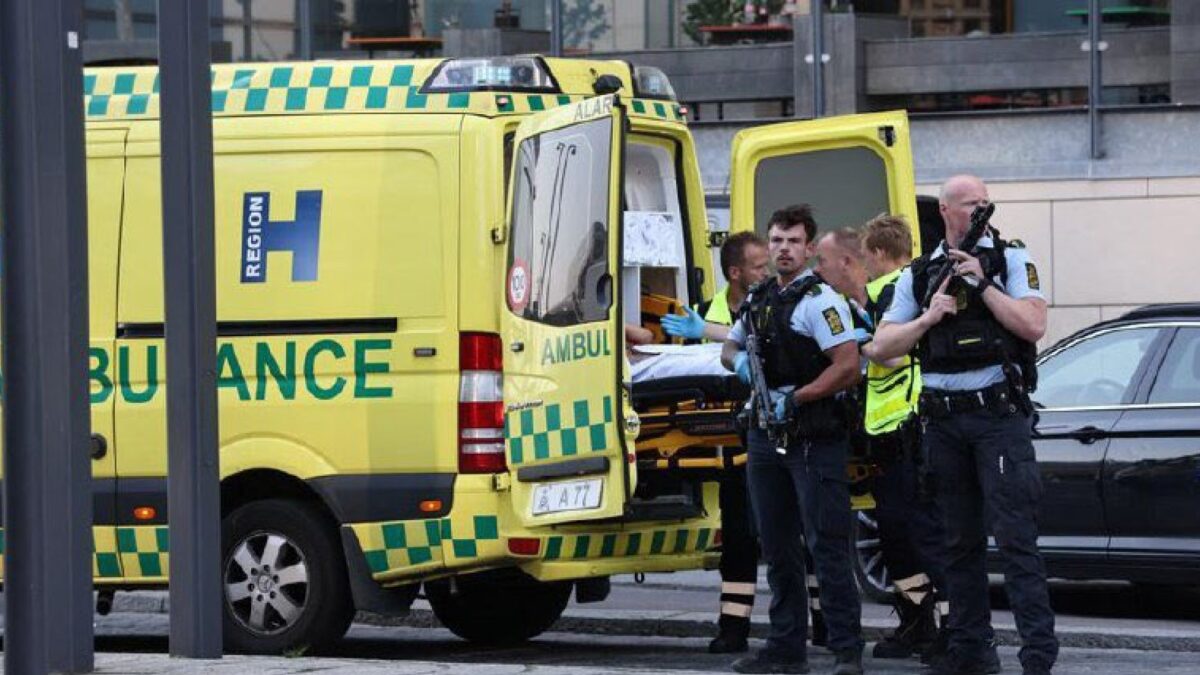 Premier bătut pe stradă înainte de alegeri. Liderii politici și-au exprimat indignarea