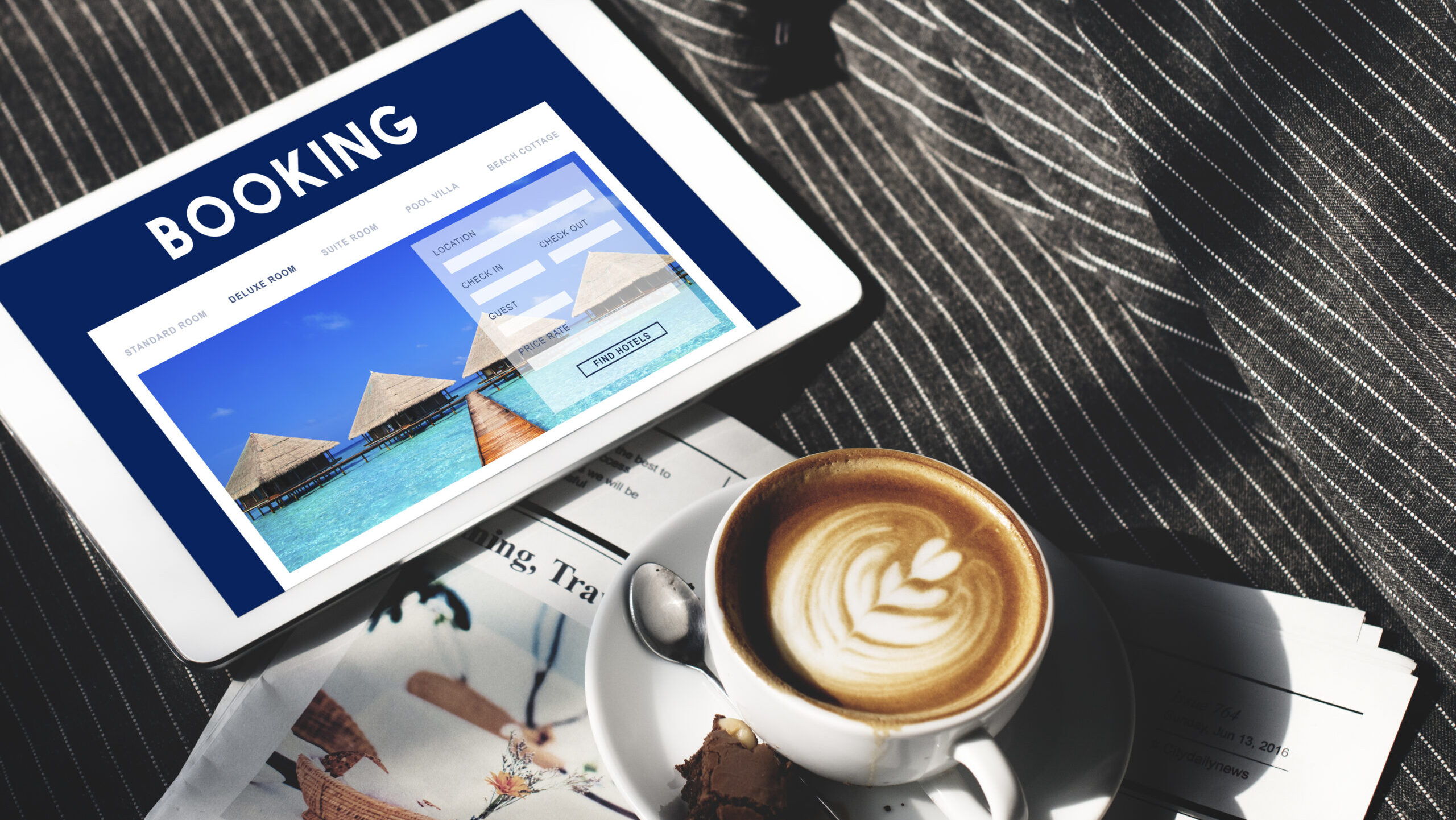 Escrocherie pe Booking.com. Mesajele false care fură datele cardului