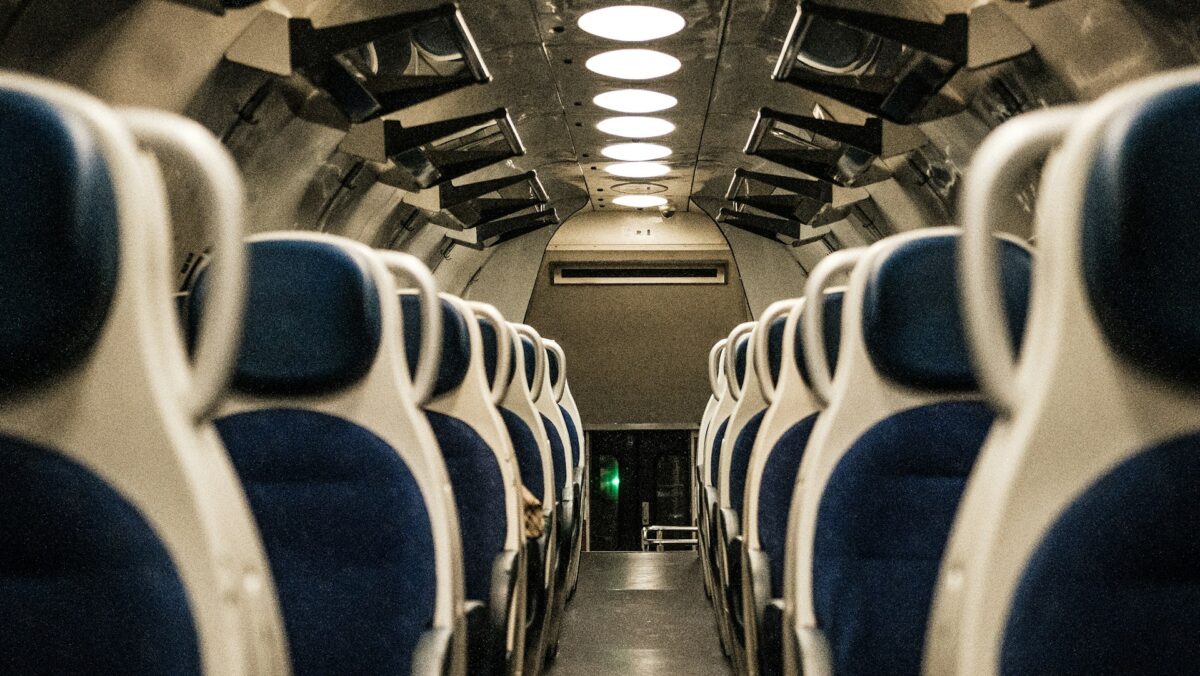 CFR anulează mai multe trenuri, pe rute importante. Lista completă