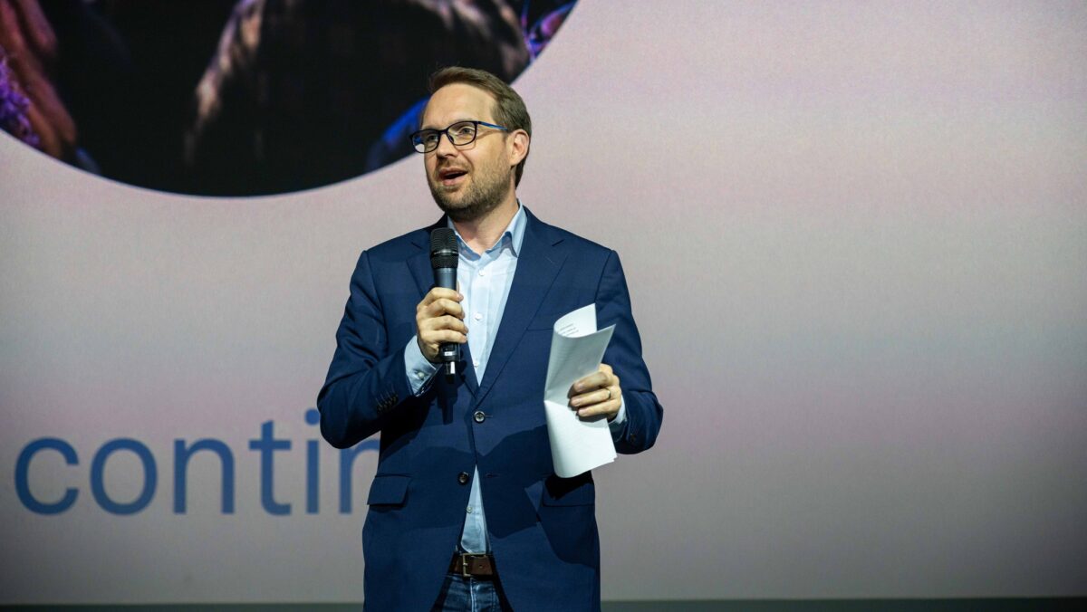 Fritz: Sistemul de pensionare la magistraţi este protejat de o castă izolată chiar şi de voinţa politică