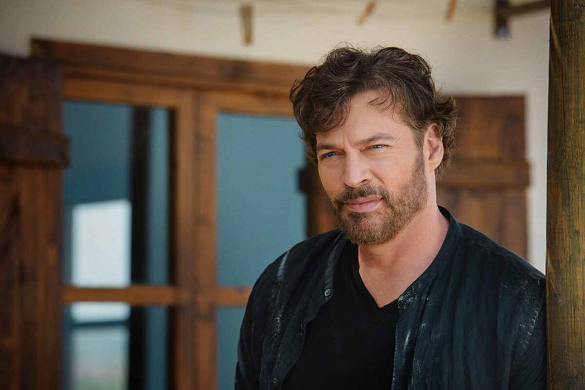 Harry Connick Jr., pe „faleza sinucigașilor” din Cipru