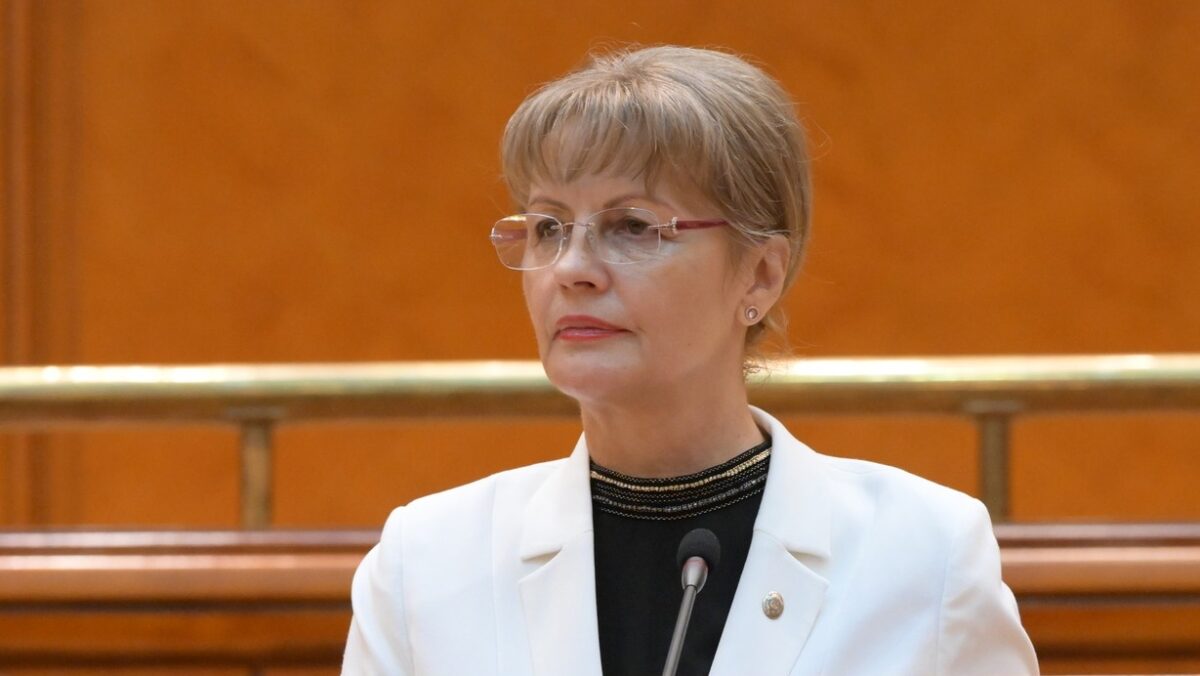 Maria Stoian a părăsit PNL pentru PUSL. Și alți liberali și-ar putea da demisia