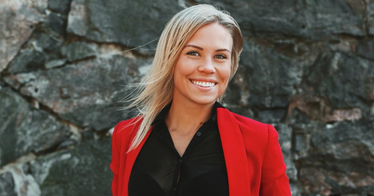 Cine este parlamentara care a pozat goală. A mai fost implicată într-un mare scandal