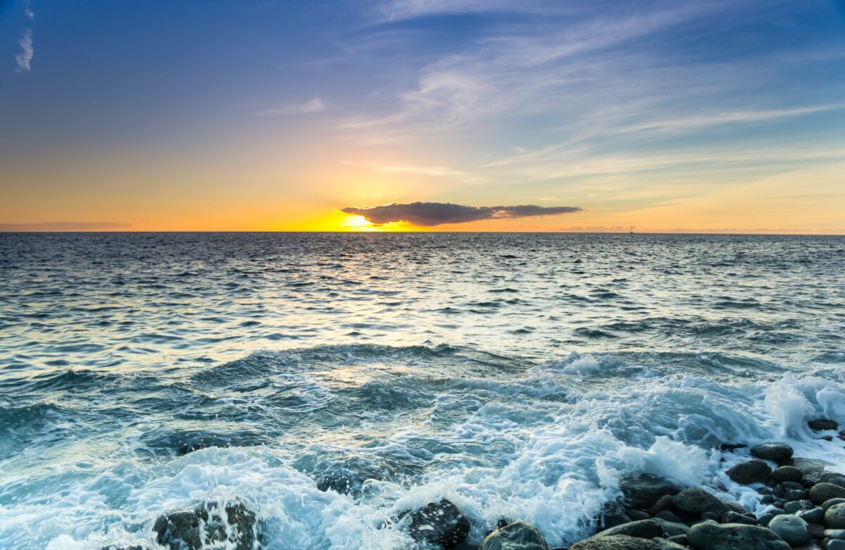 Suntem la câteva decenii distanță de un colaps catastrofal? Un curent oceanic din Atlantic ar putea fi vital pentru omenire