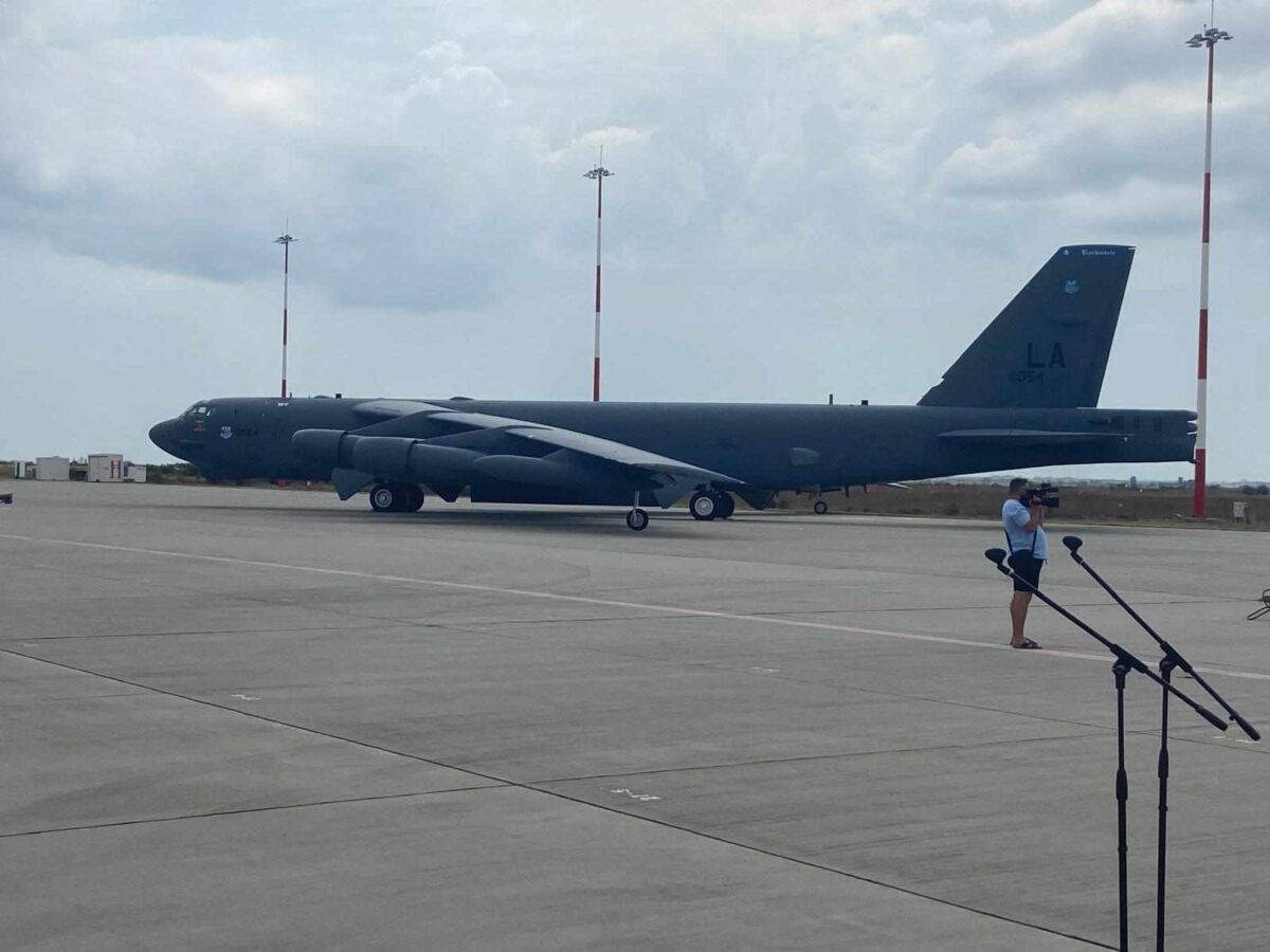 Bombardierele B52 Stratofortress în România. Care este misiunea aeronavelor strategice
