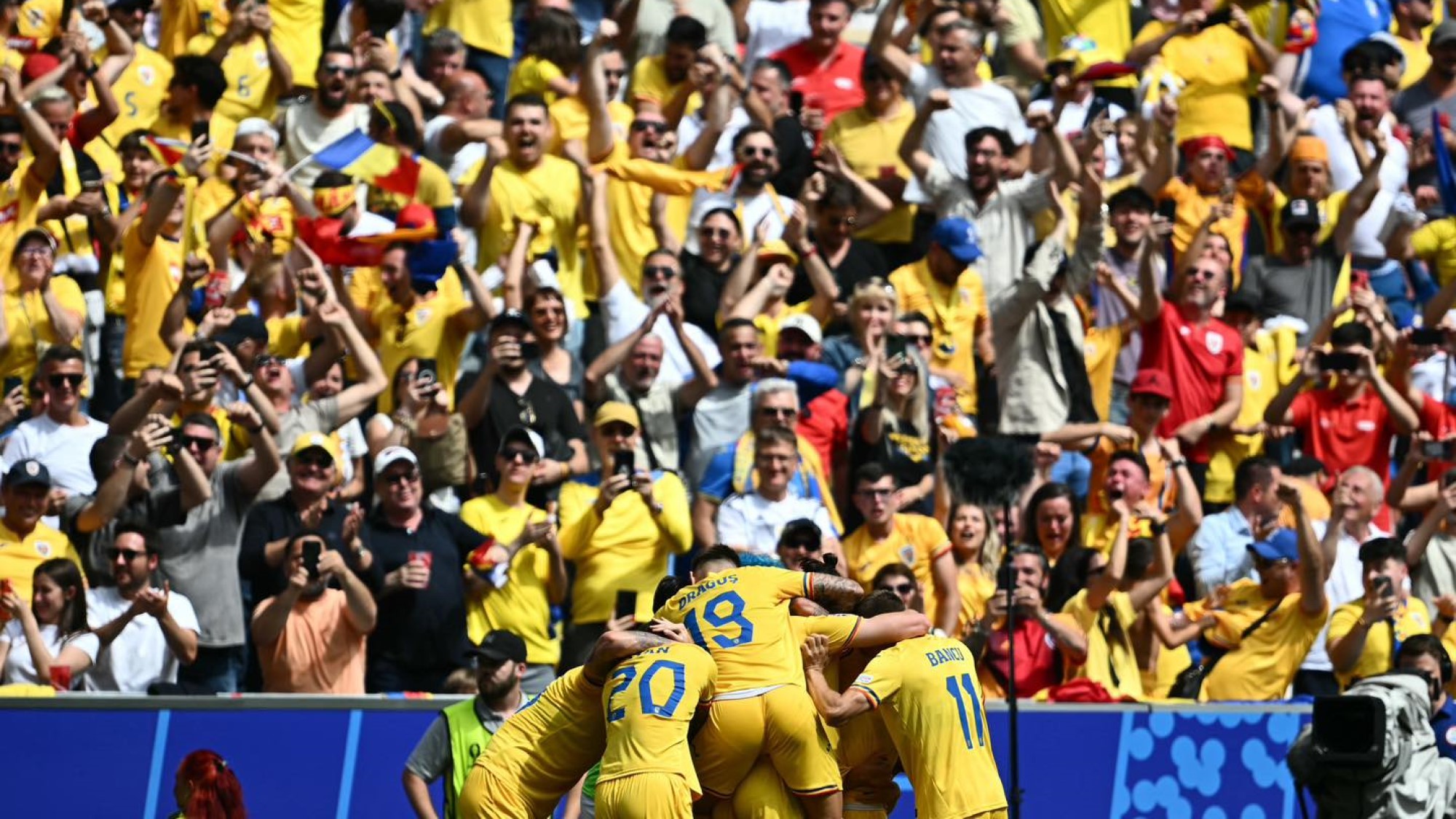 România - Slovacia. Meci amical marți, după ratarea calificării la Cupa Mondială, cu Ionel Gane la conducerea echipe