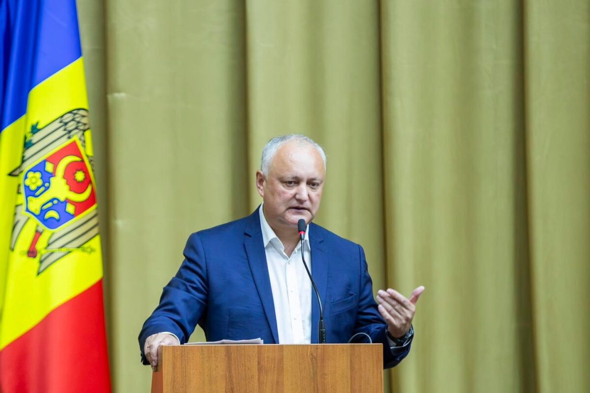 Cum a făcut Igor Dodon propagandă anti-integrare într-o capitală europeană