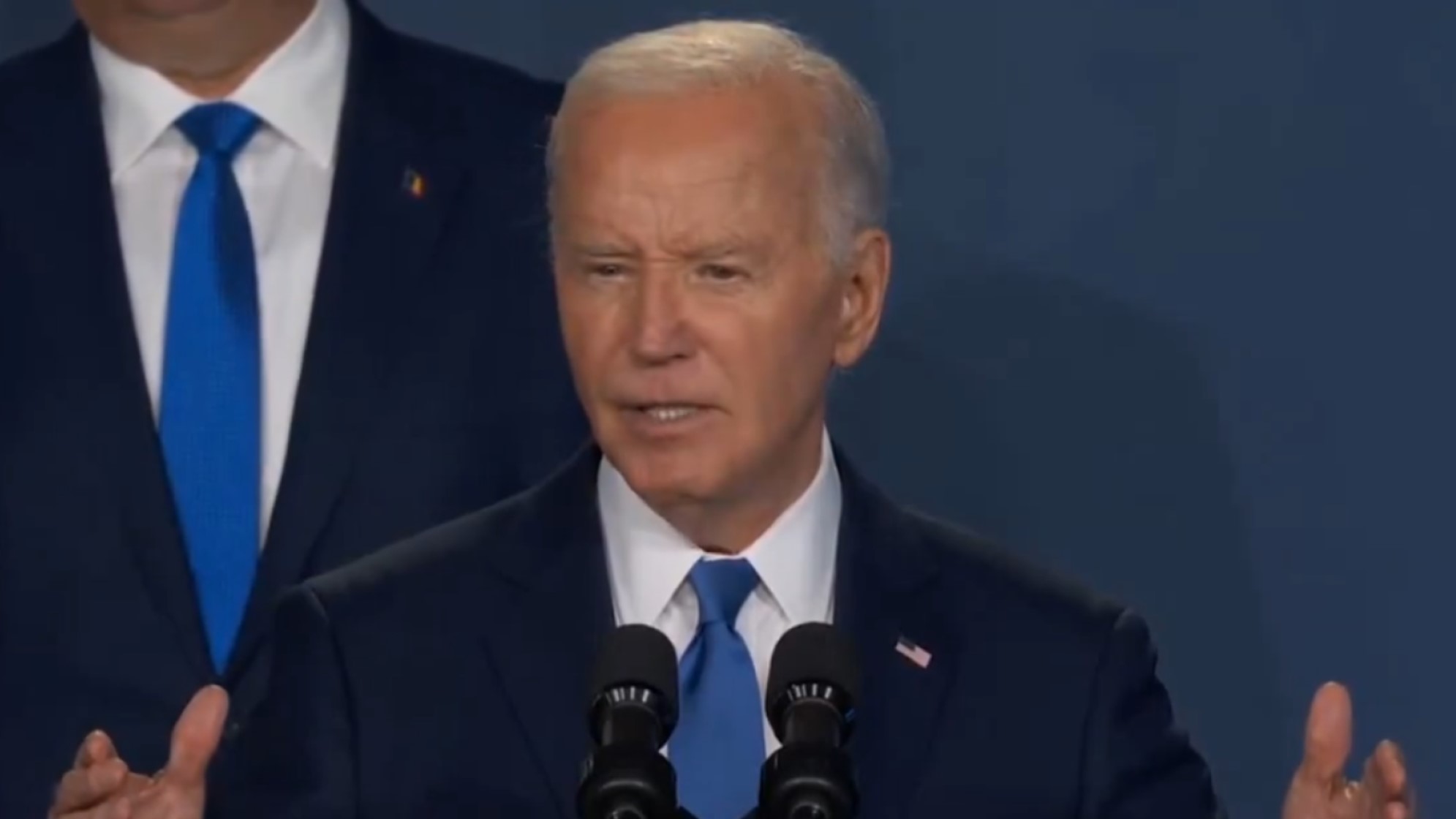 Joe Biden, moment stânjenitor pe scenă la Syracuse University