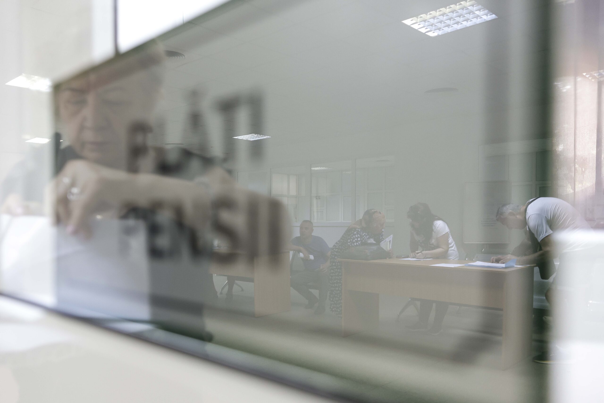 Dispută juridică privind pensiile peste 3.000 de lei. Cum pot fi recuperați banii de către pensionari
