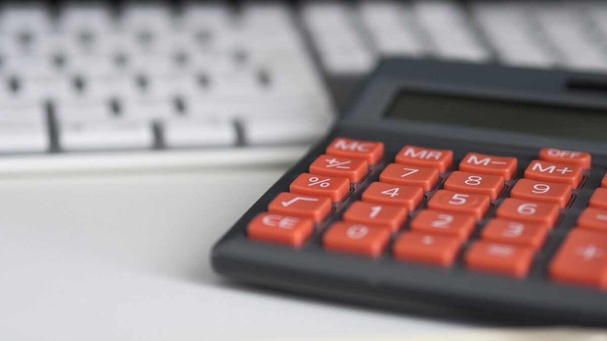 Guvernul anunță recalcularea majorității pensiilor. 7.600 de pensionari au fost cei mai norocoși