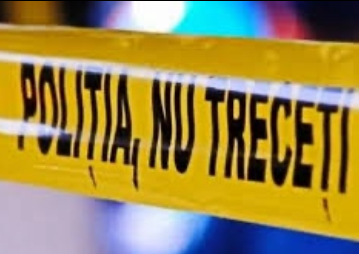 Cadavrul carbonizat al unui bărbat, găsit într-o mașină abandonată lângă calea ferată din Oradea
