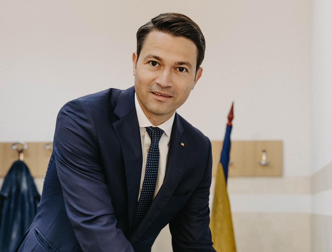 Robert Sighiartău