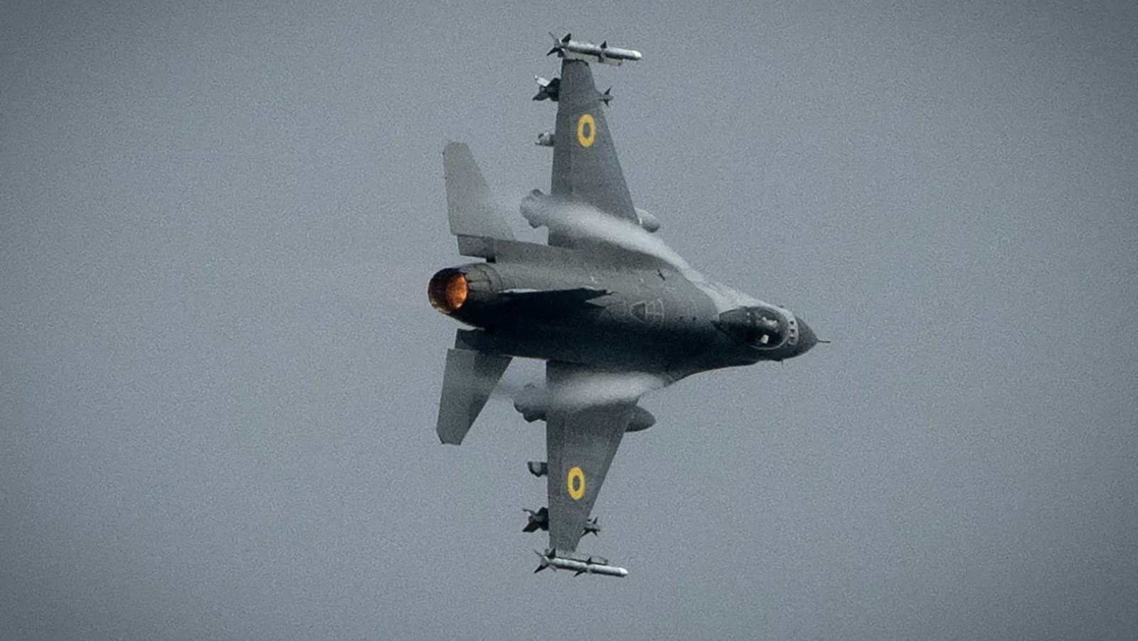 avion f-16