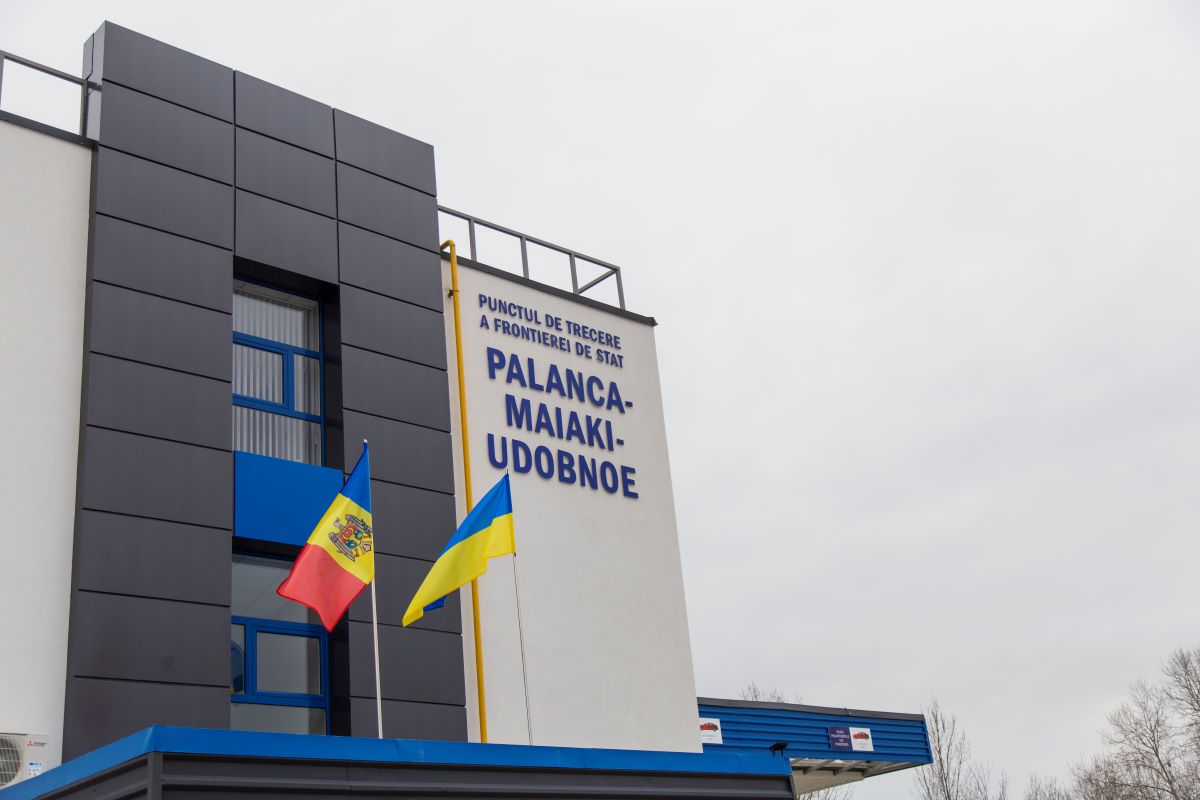 Circulația pe traseul Odesa–Reni, reluată integral după atacurile cu drone. Transporturile de mărfuri vor tranzita temporar Republica Moldova