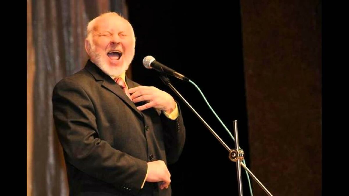 Artistul care a făcut o țară să râdă, în stare critică. Gheorghe Urschi internat în terapie intesivă de o lună