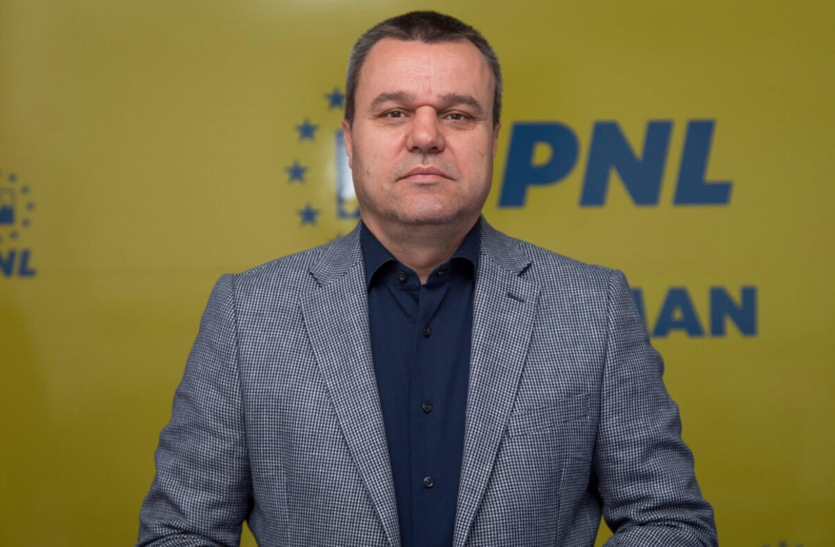 Fostul senator Eugen Pîrvulescu, achitat de ÎCCJ în dosarul de trafic de influență instrumentat de DNA