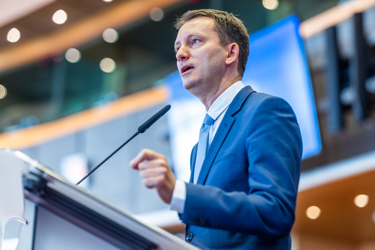 Fața ascunsă a lui Siegfried Mureșan la Bruxelles: Agendă neomarxistă și trădarea pe față a medicilor și fermierilor români!