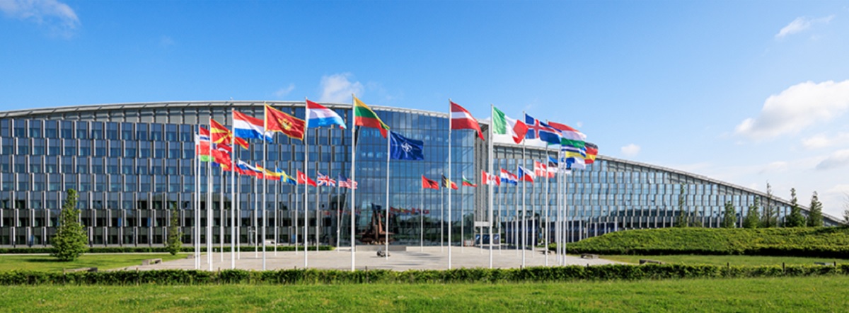 Controverse la NATO: Ungaria stârnește reacții dure din cauza cadoului de Crăciun oferit colegilor din Alianță