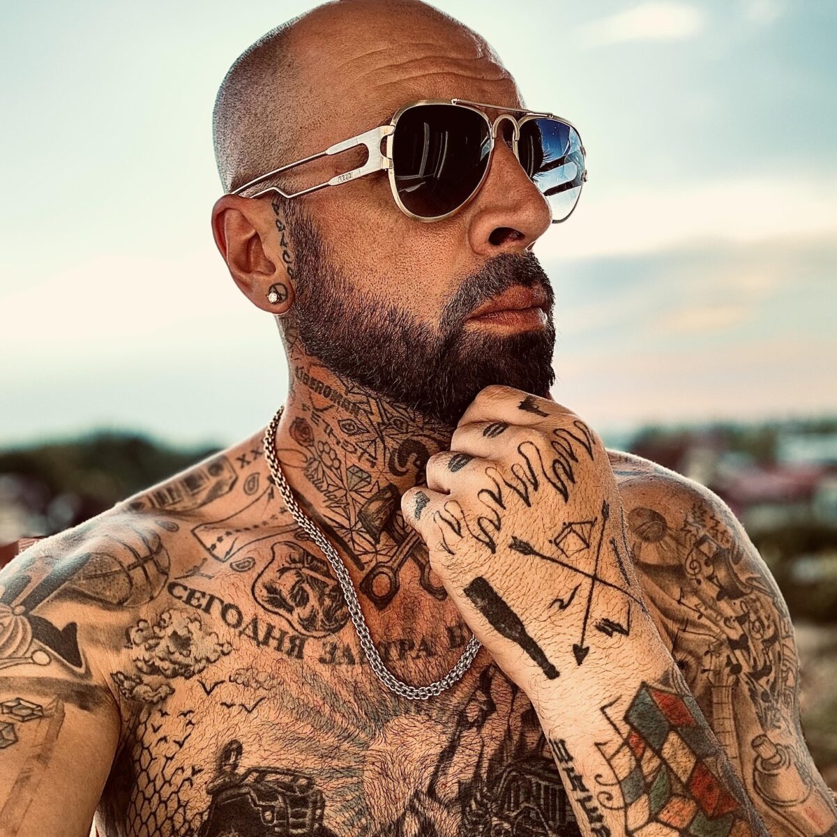 CRBL s-a simțit șantajat după divorț. Nu mai există cale de împăcare cu fosta