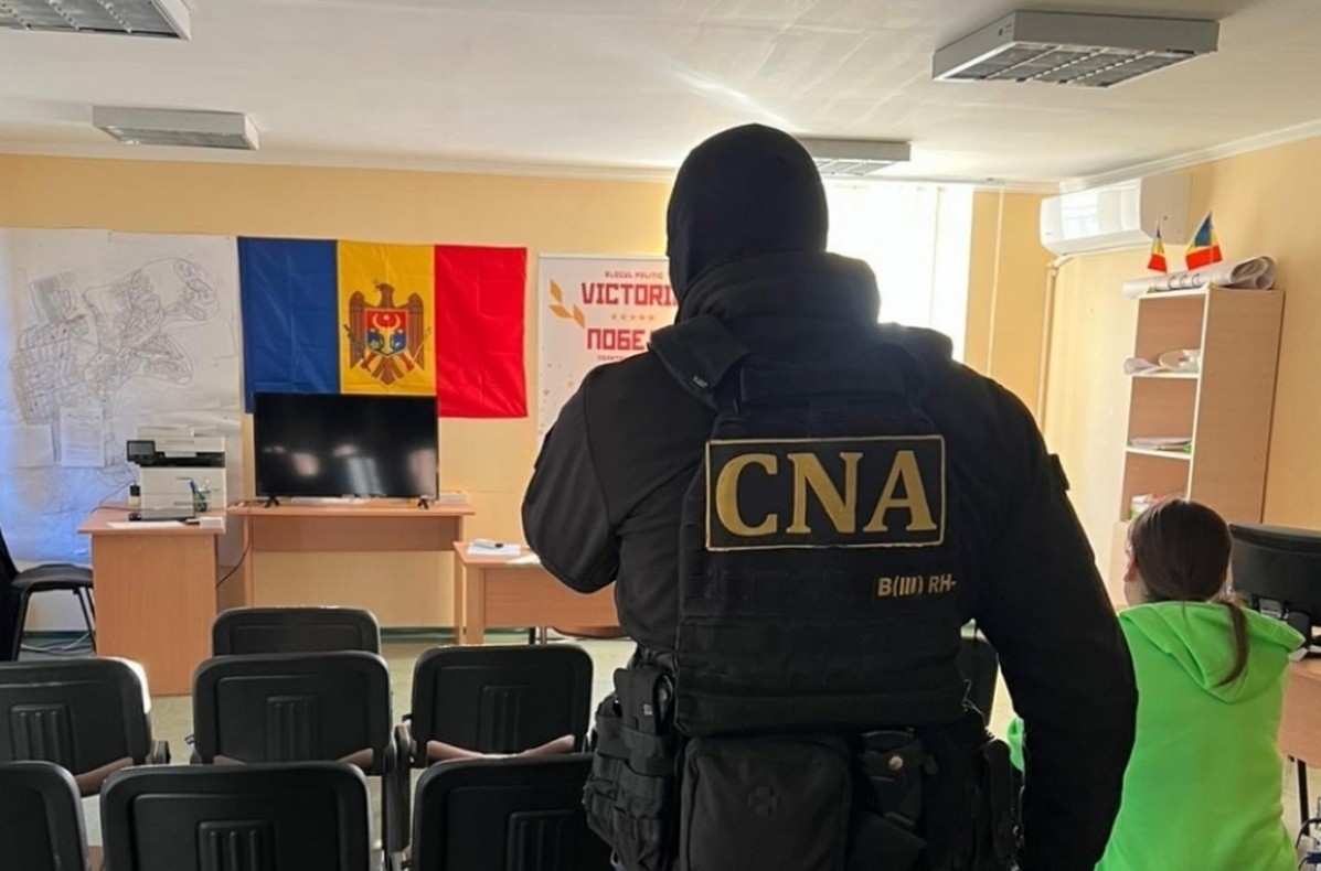 Căpetenia grupării Șor din Ungheni, cu cătușele pe mâini. Percheziții în toată țara în dosarele coruperii electorale