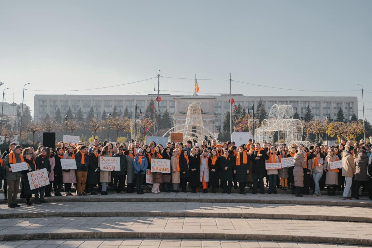 Lansarea campaniei „16 zile de activism împotriva violenței în bază de gen”. Maia Sandu: Violența în familie nu e o chestiune privată