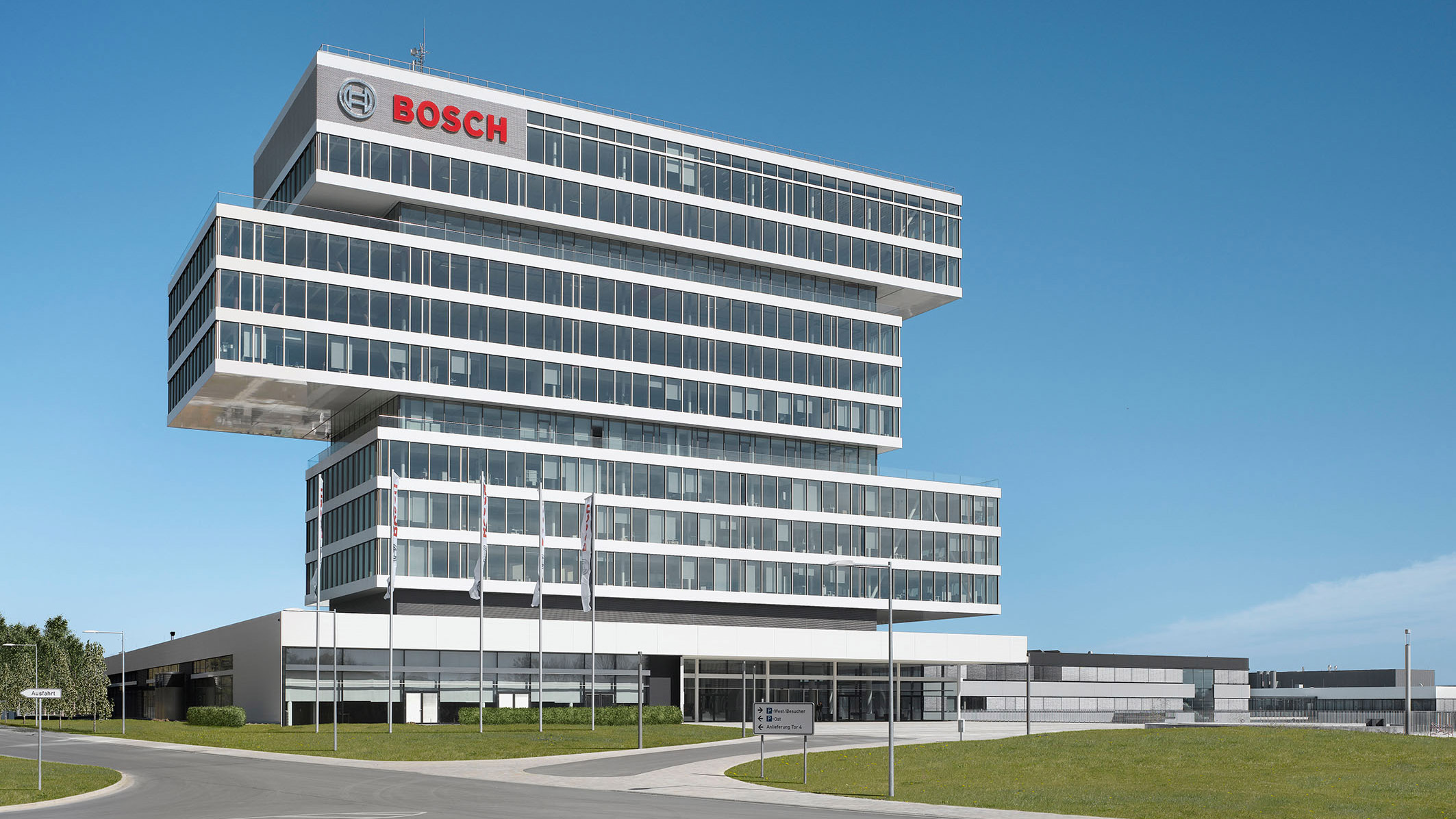 Val de concedieri la compania germană Bosch. Sute de angajați români vor fi dați afară