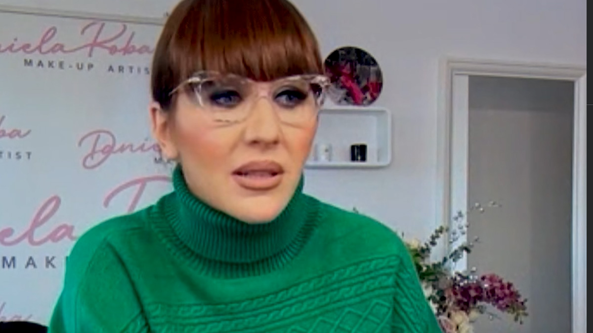 Cât câștigă Dana Roba într-o zi doar din make-up. „Bate pe casă, că vine ANAF!”